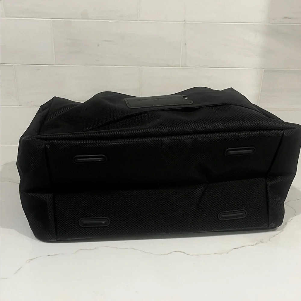 Samsonite NEW Silhouette Boston Bag Carry On Black